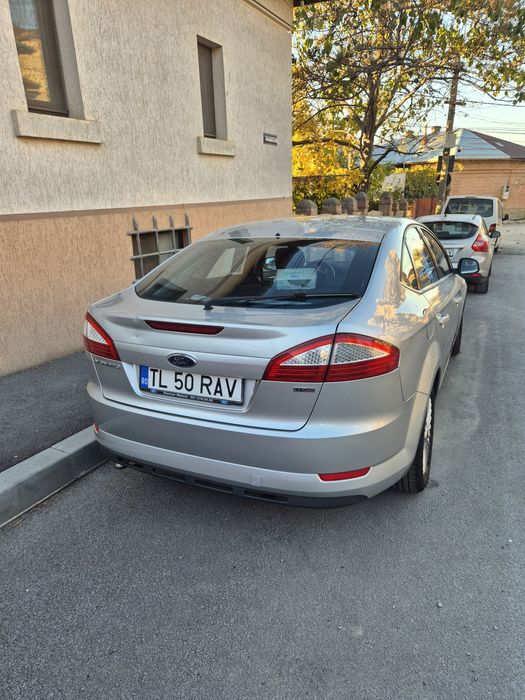 Vând Ford Mondeo MK4