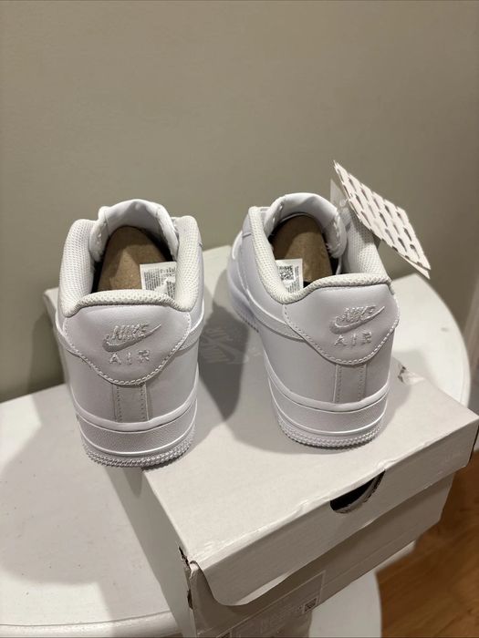 Adidasi Nike Air Force - triple white