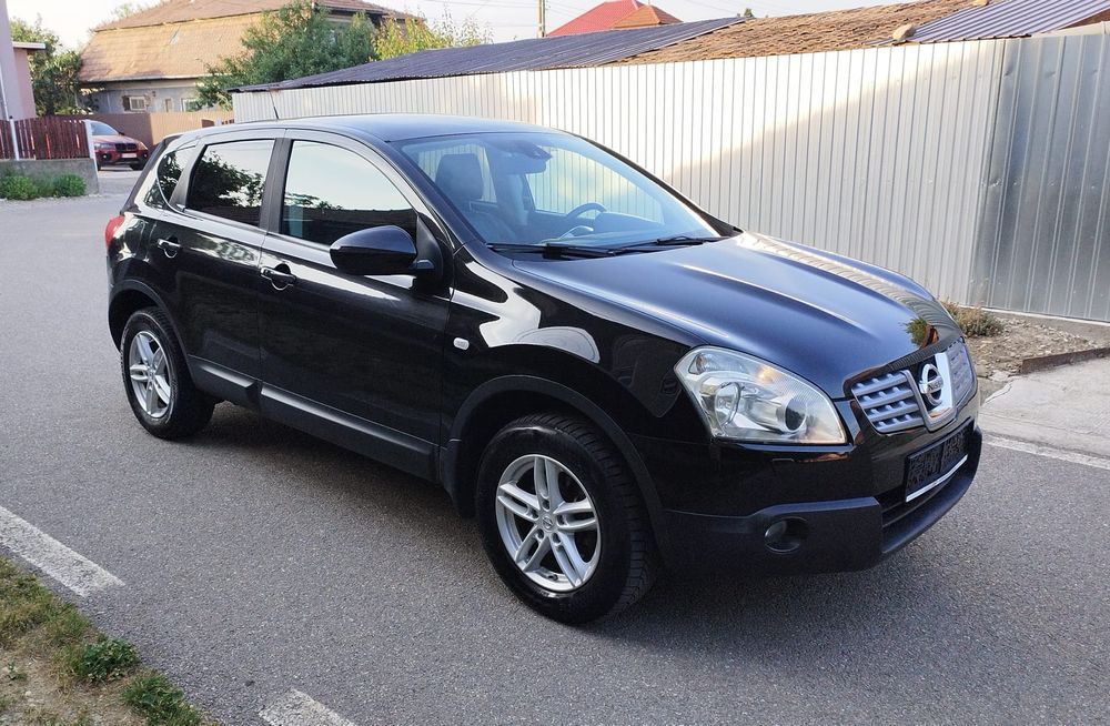 Nissan Qashqai 2.0d 4x4/2009/panoramic/piele/xenon
