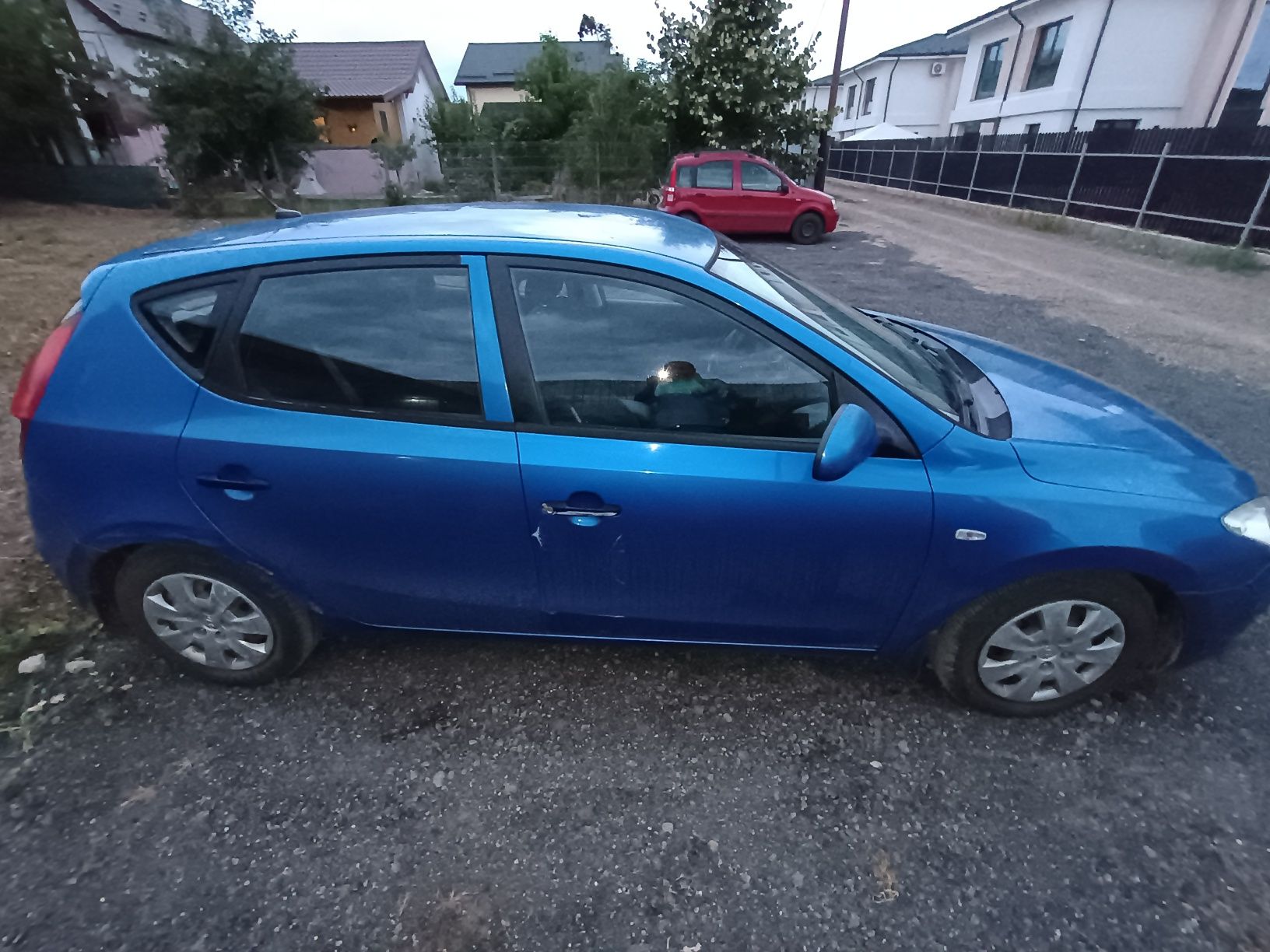 I30 1.4 2008 169km