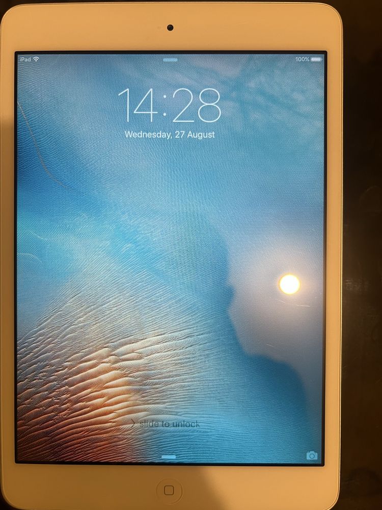 iPad Mini 1 (WiFi) / 16GB