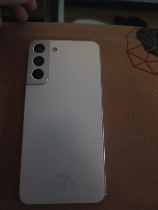 Vănd tel Samsung s22 +