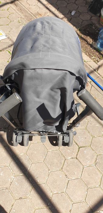 Бебешка количка chicco lite