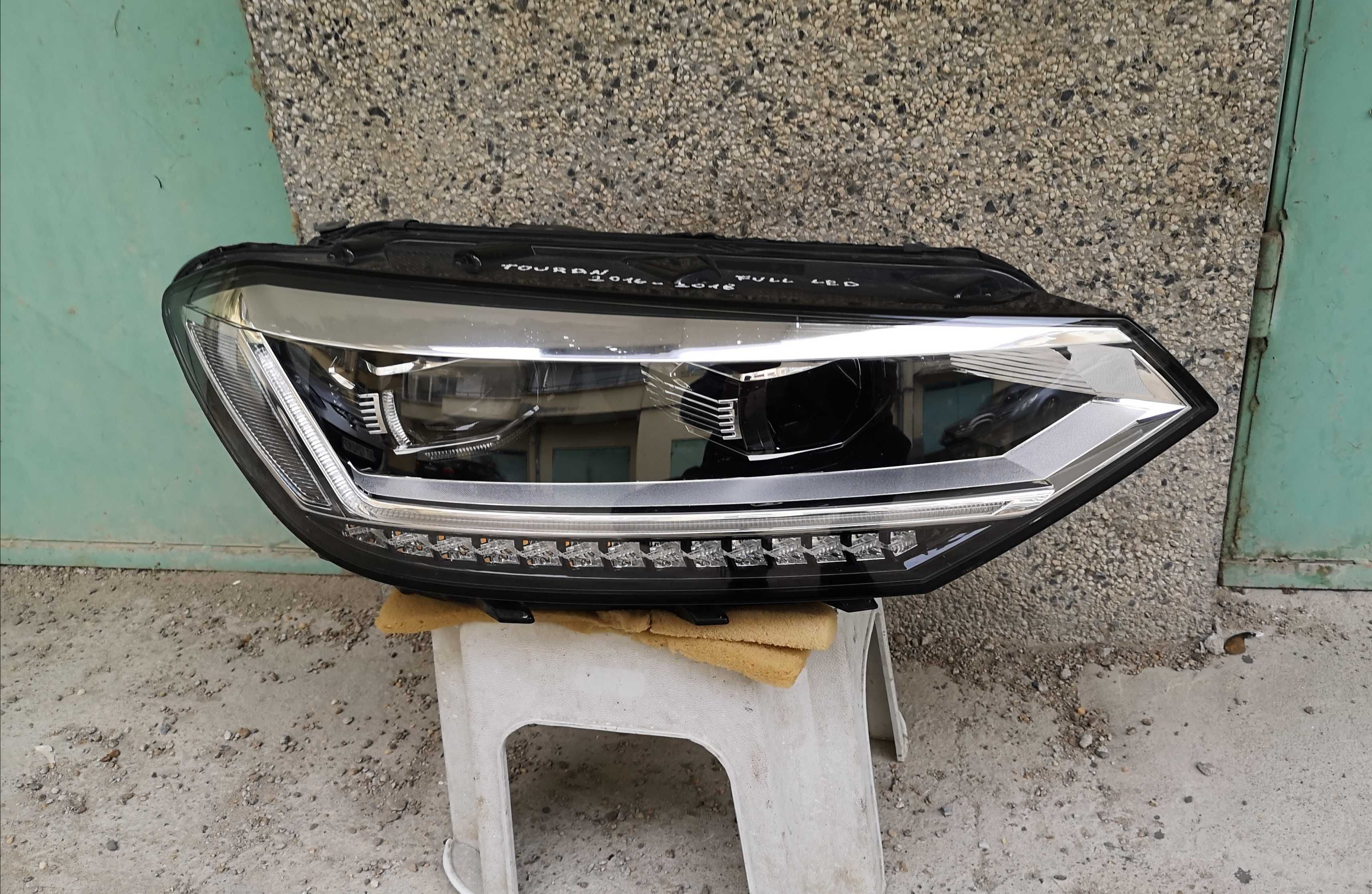 Оригинален фар Vw Touran Full Led