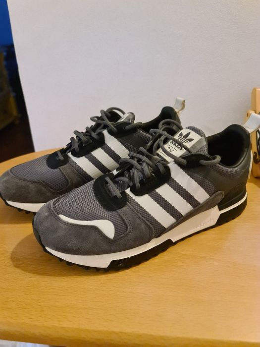 Adidas ZX 700 HD marimea 43