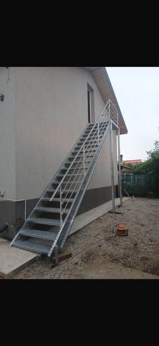 Scari metalice la orice dimensiune
