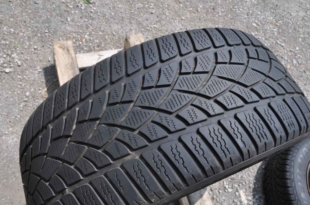 Anvelopa Iarna 235/40 R19 DUNLOP SP WINTERSPORT 3D 96V - XL
