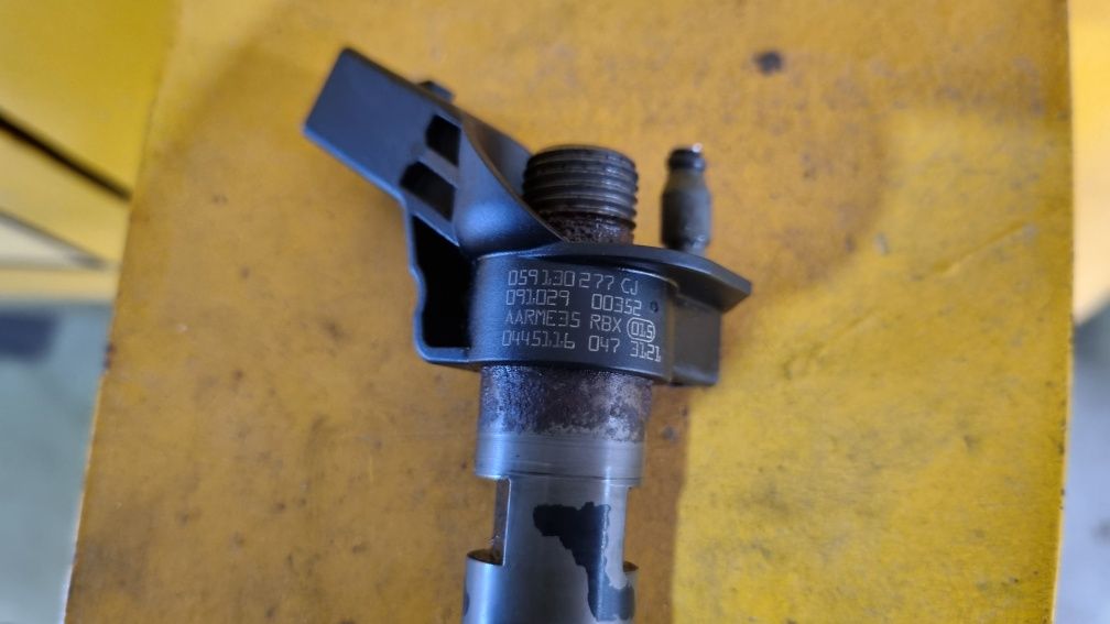 Injector injectoare audi a6c6 2.7 tdi euro5 cod injector 059130277CJ