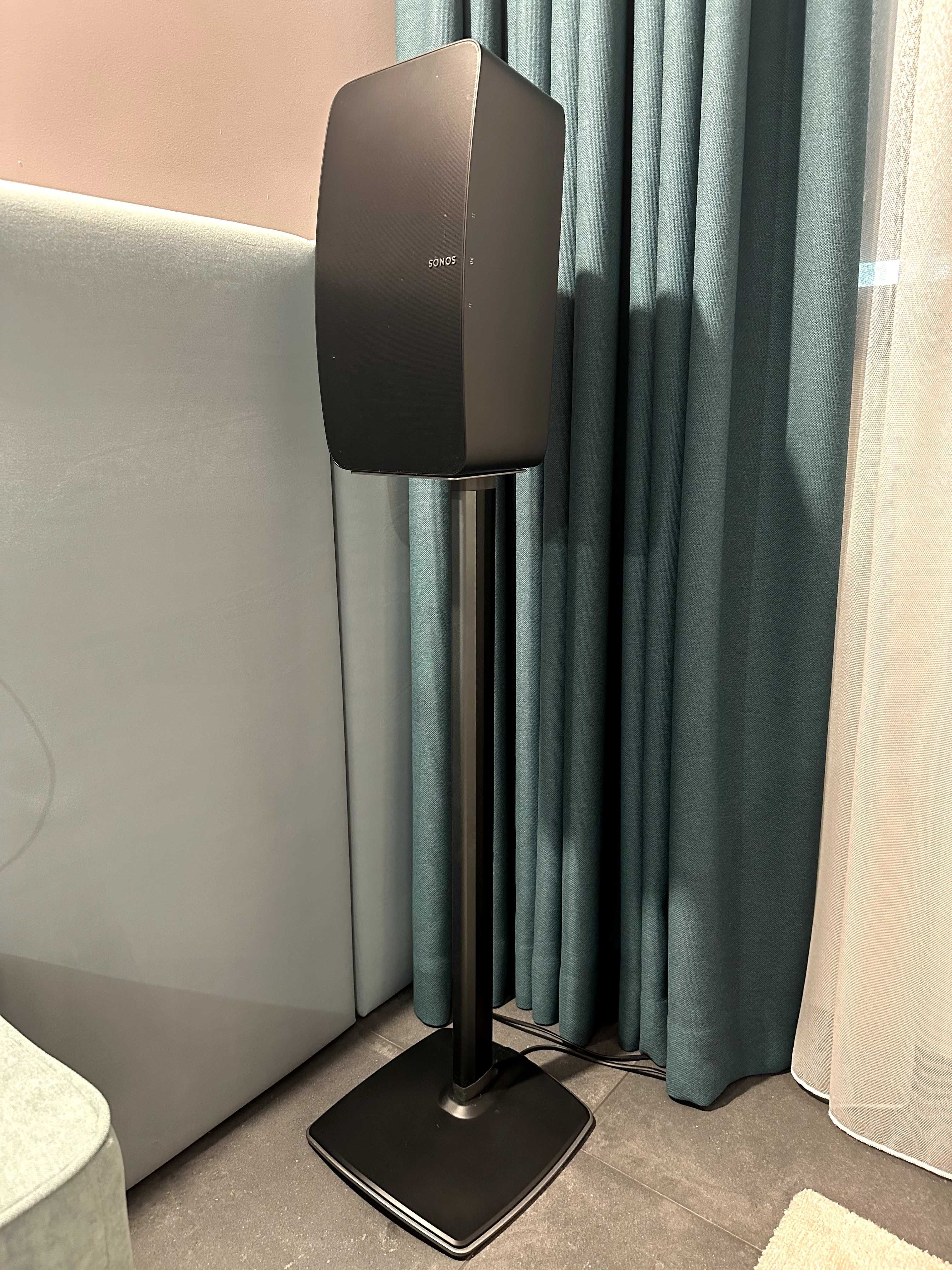 Продавам тонколонa Sonos Five