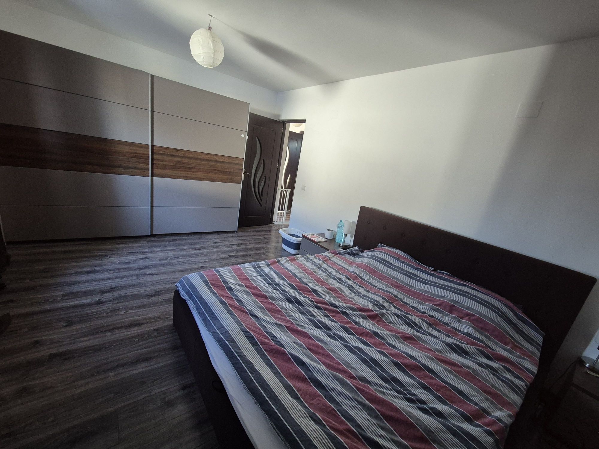 Casă 5 Camere, P + 1 Etaj + Mansarda, 144mp utili, 300mp teren