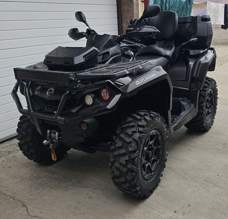 Vând can-am outlander  1000 R