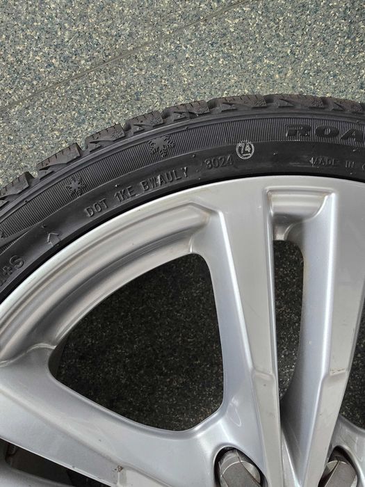 Jante Audi A3 Anvelope Noi RoadX Rxfrost 225 40 R18