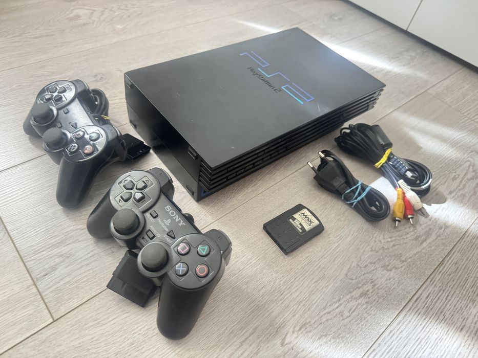 Playstation 2 PS2 cu 2 manete