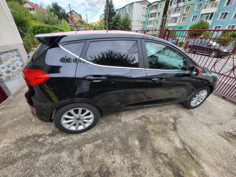 Vând Ford Fiesta 1.0 2017