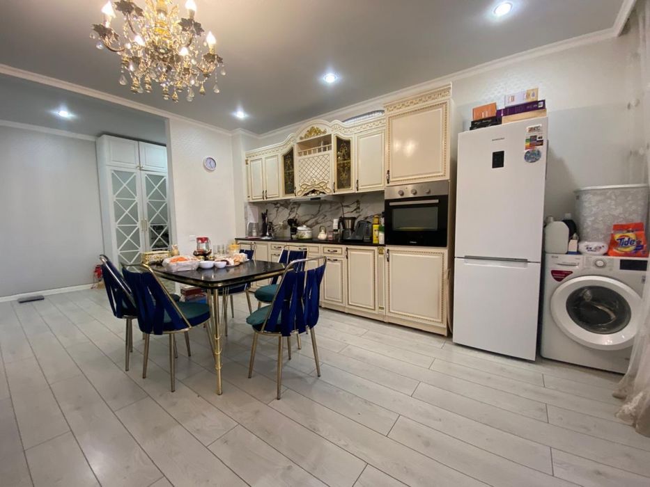 трехкомнатная квартира