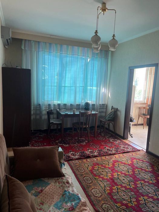 Шота Руставели.  1 комнатная аренда. Срочно.