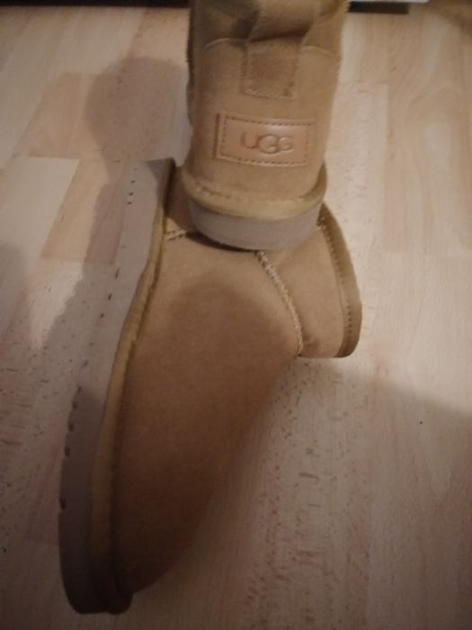 Cizme UGG, marimea 39, noi