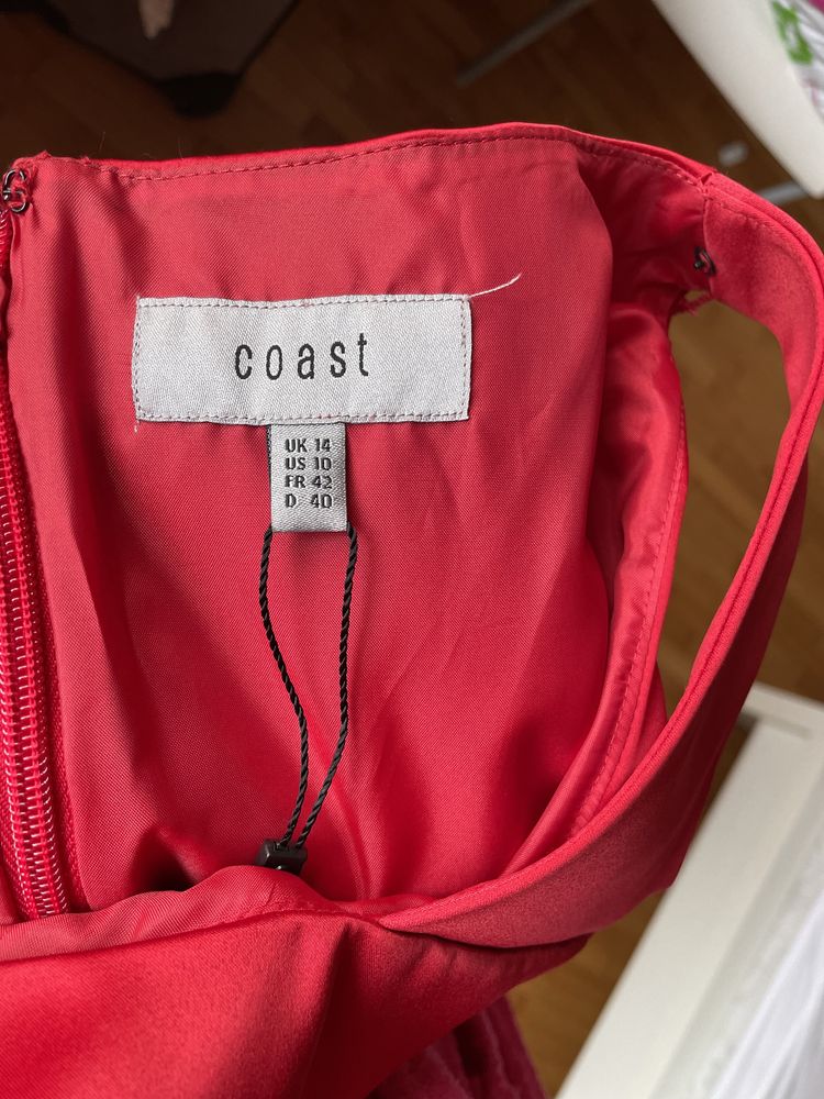 Рокля Coast в червен сатен M/L