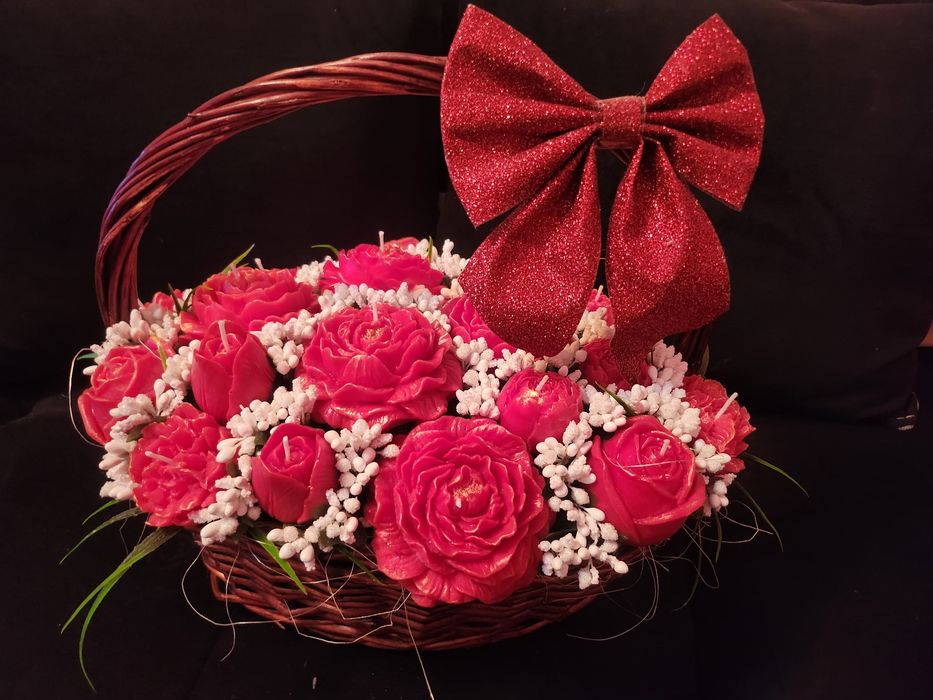 Вечен ароматен букет от соеви свещички в кошница от