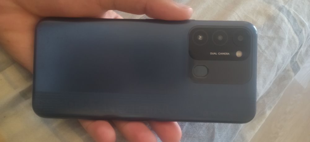 Tecno spark 8 c holati yangidek