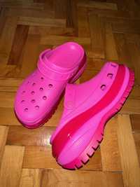 Crocs Mega Crush