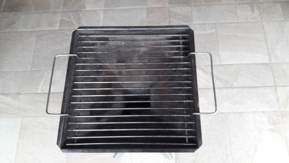 Vând Gril/Gretar INOX