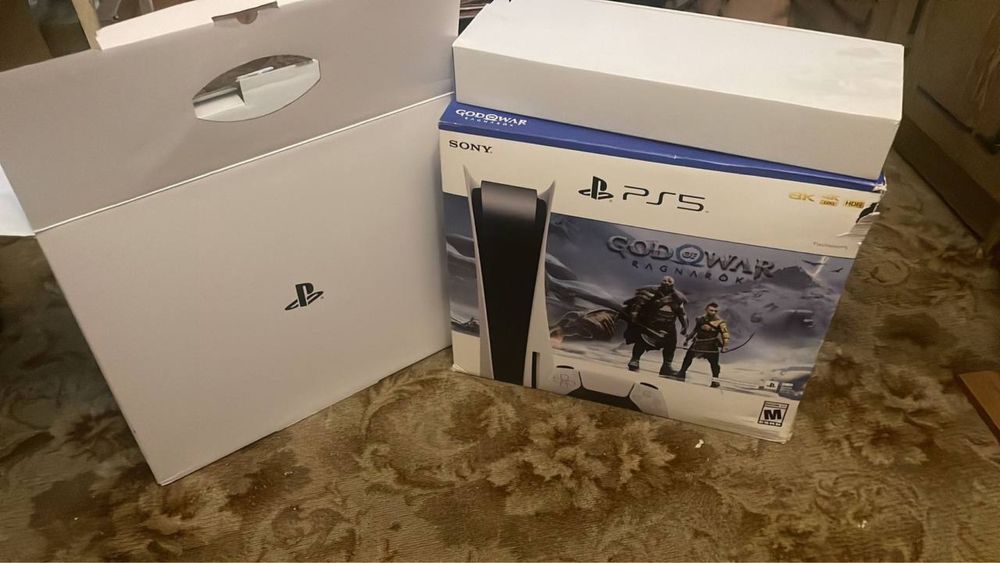 Sony PlayStation 5  Model : CFI-1215A