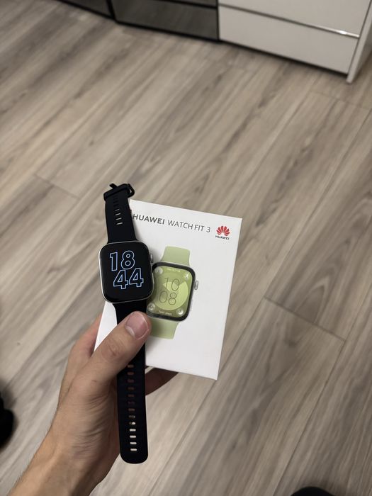 Huawei Watch Fit 3