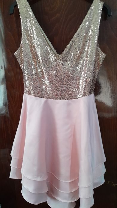 Rochie cu paiete