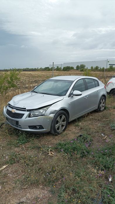 chevrolet cruze на части