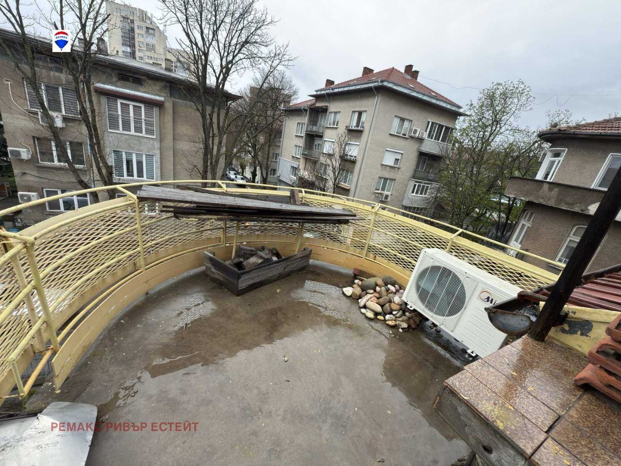 Продава се Етаж от къща в Русе, Център - 121 кв.м за 2967 €/кв.м - Снимка #8