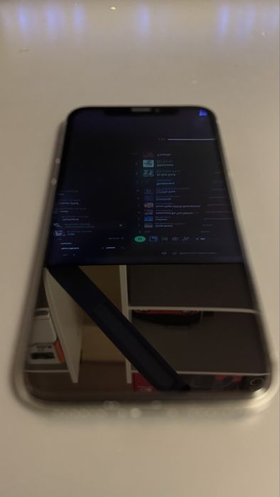 iPhone X 100% Battery Health Безупречен