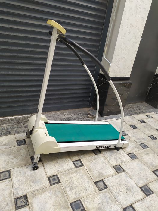 Продам механическую беговую дорожку фирмы Кеттлер. Германия