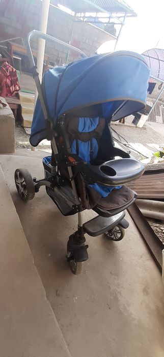 Коляска          .