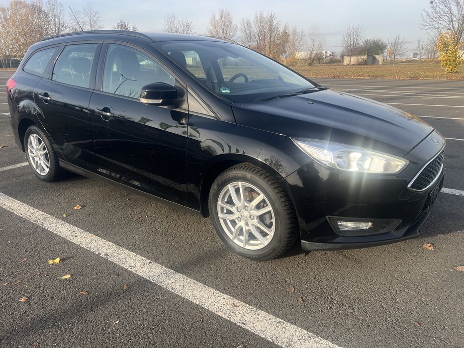 Vând Ford Focus, Kombilimousine, an 2016, motor 1.0L Benzina