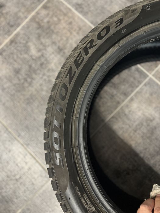 Зимни гуми Pirelli 245/45/ R18