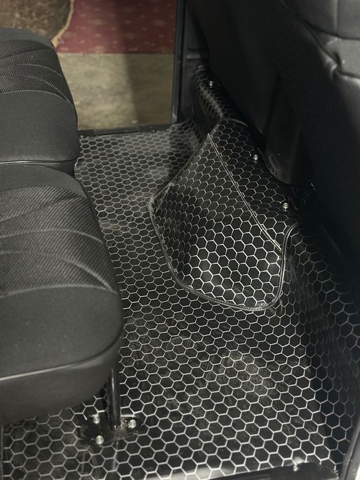 Damas polik stoyka obshivka