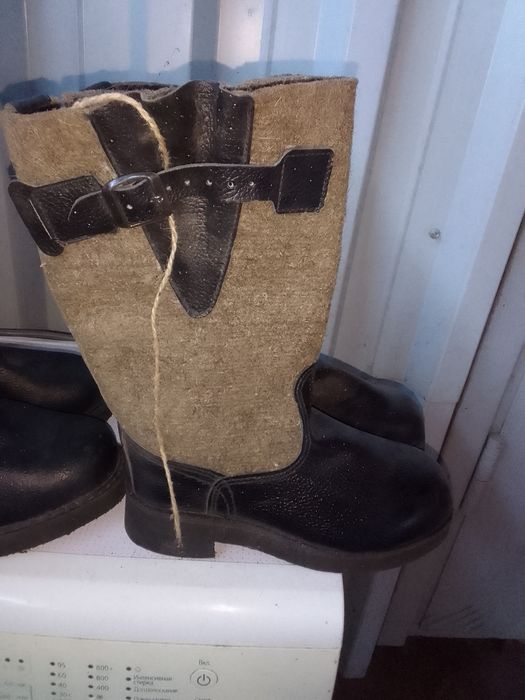 Продам сапоги полярник ,