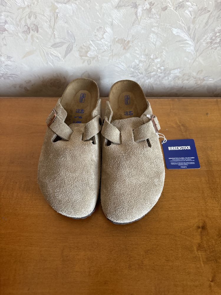 Slapi/Saboti unisex *Birkenstock Boston Taupe* numar 40 Eu