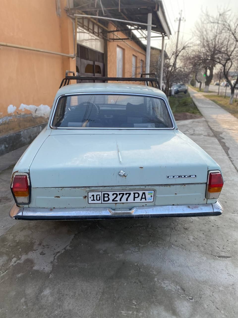 Волга 2410 сотилади
