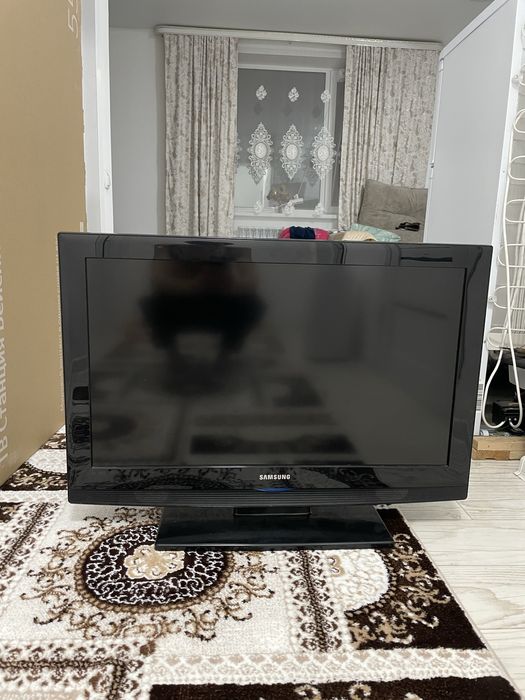 2 холодильника и телевизор