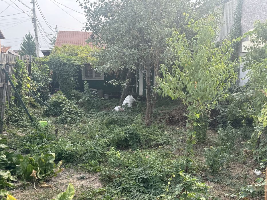 De vanzare Casa Batraneasca +teren Bariera Bucuresti
