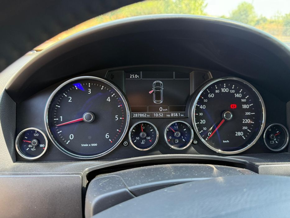 VW Touareg 3.0TDI  Manuala + Arcuri 4x4