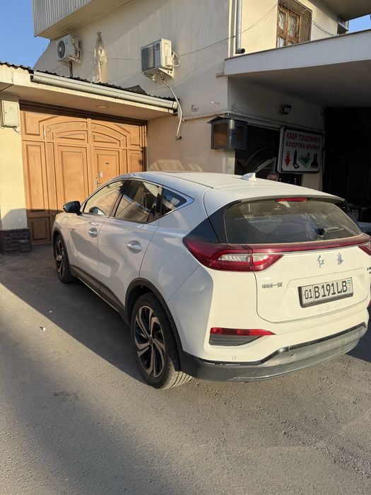 Srochna sotiladi Hongji E-HS3