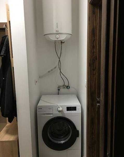 Дава се под наем Двустаен апартамент в Бургас, Изгрев - 56 кв.м за 459 € - Снимка #5