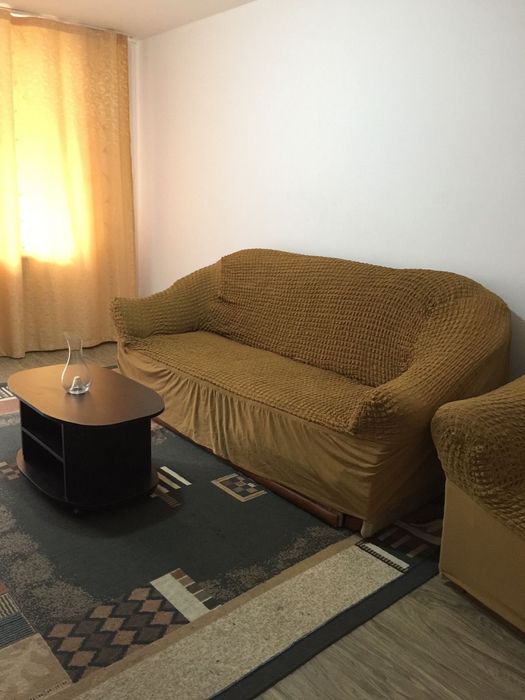 Închiriez apartament 2 cam
