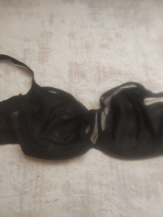 Сутиен Gorsenia за голям бюст