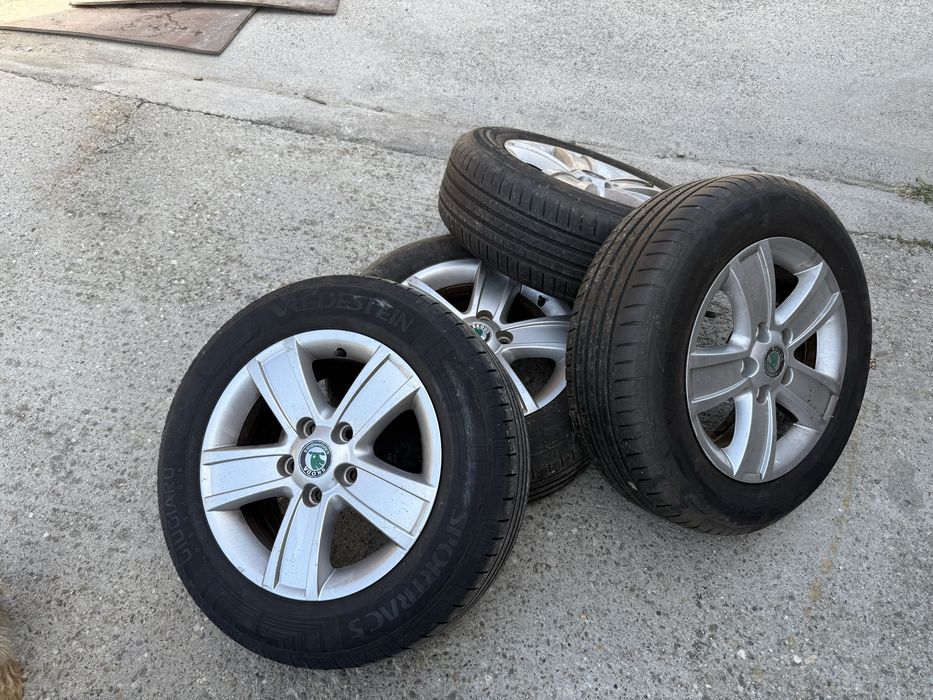 Set roti R15 Skoda Octavia 2