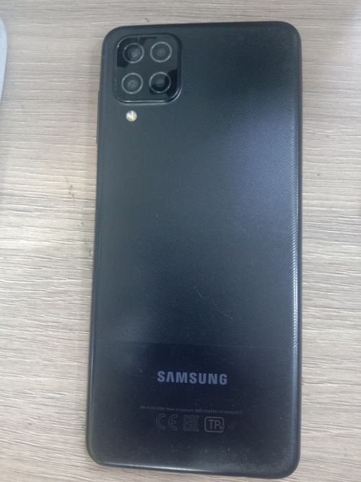 Самсунг а12 32гб
