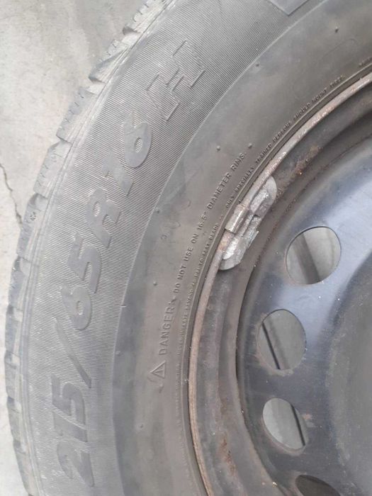 Jante cu cauciucuri 215/65/16